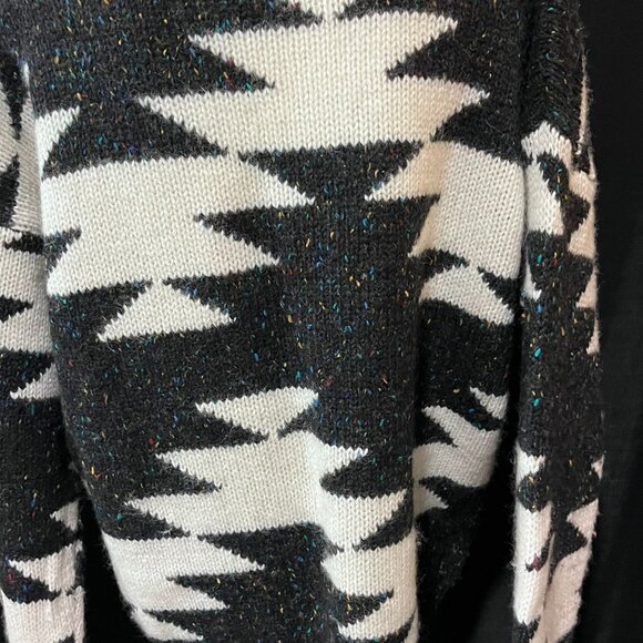 (VMC) Rare Find. Vintage Boulevard Club. Unisex Sweater. - Picture 6 of 10